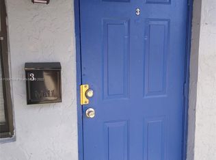 2500 Franklin Dr #3, Fort Lauderdale, FL 33311