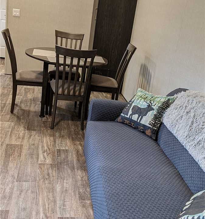 1082 Shamrock Marina Rd Gravenhurst, ON, P0E1N0 Apartments for Rent