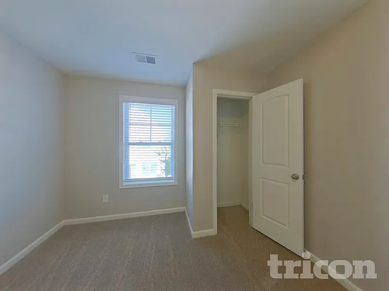 926 Dawsons Park Way — Photo 10