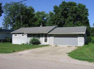 712 S Albert St, Macomb, IL 61455