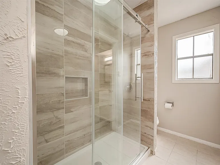 22114 Rockchester Dr — Photo 42