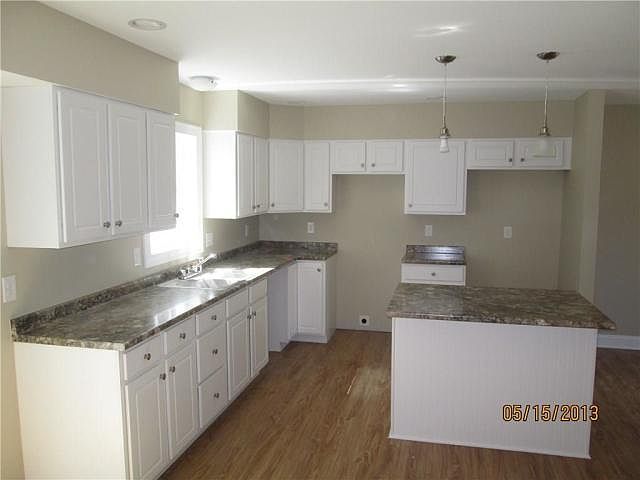 2nd image of 8 Apple Bloosom Lane