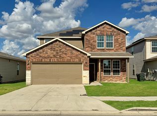 413 Holly Bush, New Braunfels, TX 78130