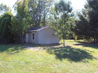 6952 Lake Rd W, Ashtabula, OH 44004