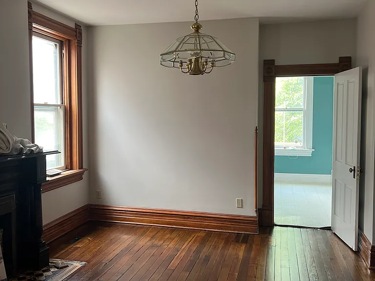 183 S 19th St #1 — Photo 114