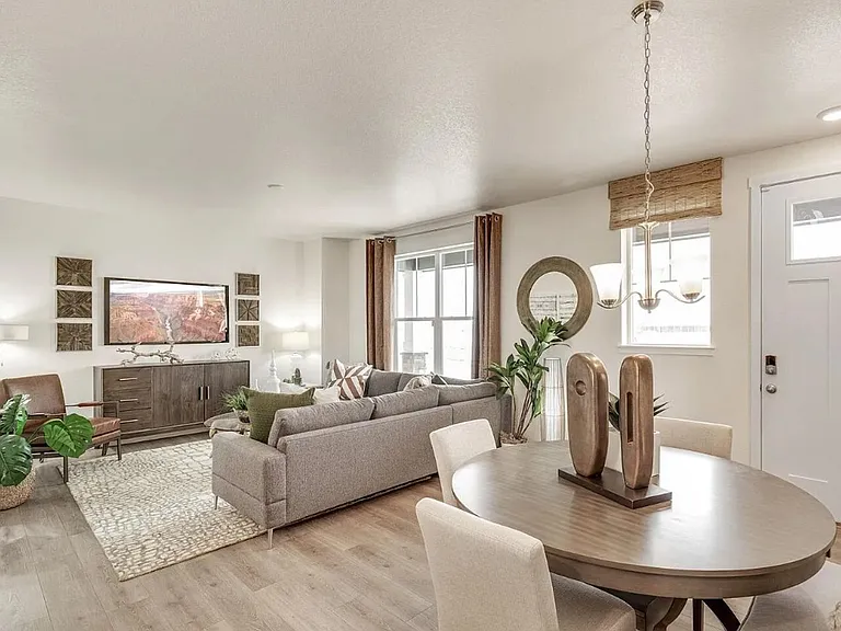 828 N Quatar St — Photo 4