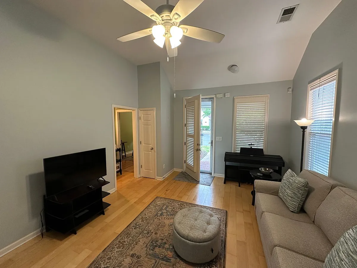 Building Photo - 128 Fleets Island Dr