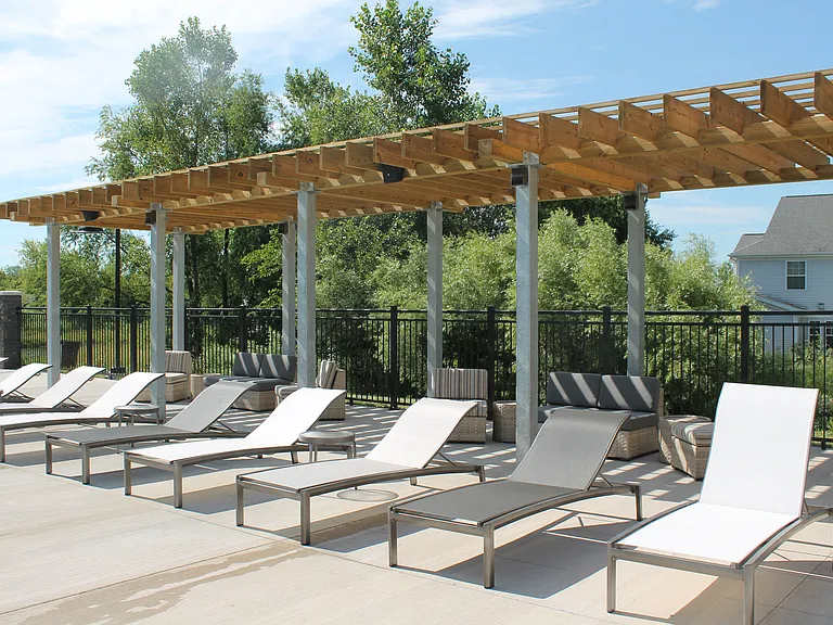 22 Slate Sundeck And Pergola