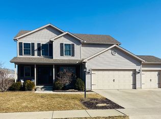 10610 N Glenfield Dr, Dunlap, IL 61525