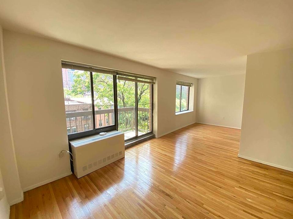1st image of 207 E 30th St APT 5H