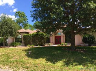 5 Pagoda Ct, Homosassa, FL 34446