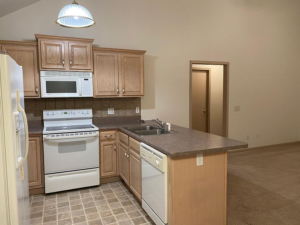 1st image of 4023 Hawksbury Ln #B