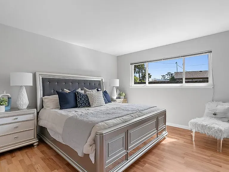1542 Trevor Dr — Photo 24