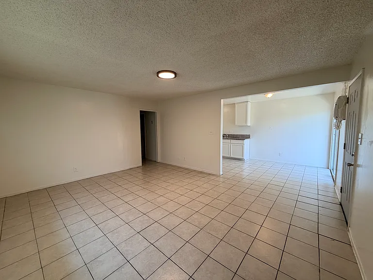 1240 W J St #A — Photo 6