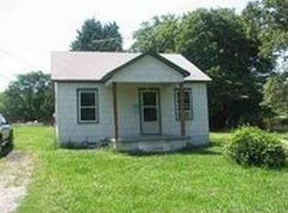 21 20th St NW, Hickory, NC 28601