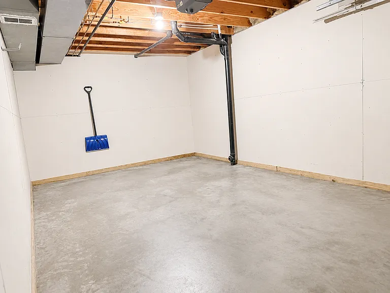 3124 Cambridge St #1 — Photo 7
