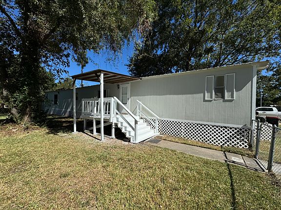 4th image of 9931 Cedar Branch Dr
