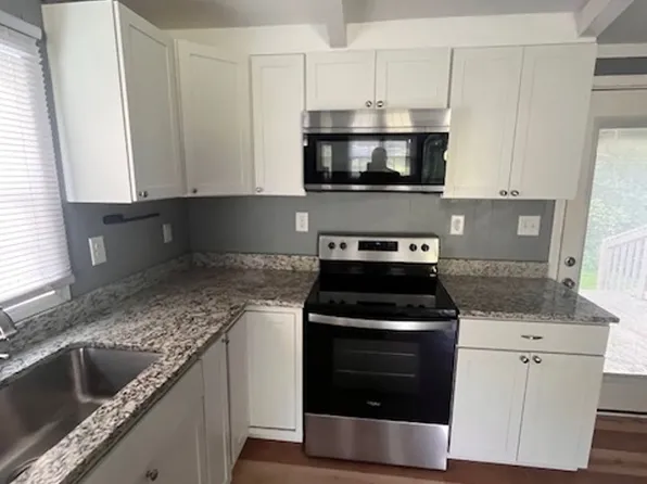 1309 W Ridge St APT 7, Ramseur, NC 27316