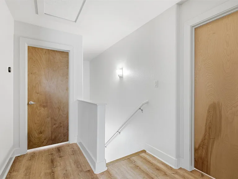 1101 Grove Blvd #201 — Photo 12