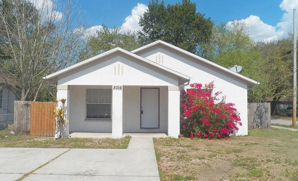 1st image of 5016 E 32nd Ave
