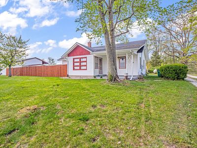 6692 E Us Highway 40, Fillmore, IN, 46128