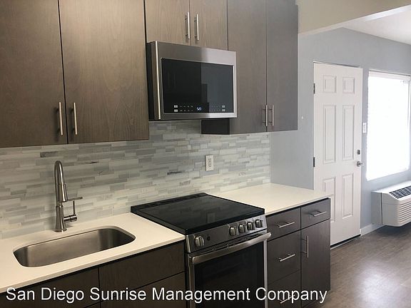 3rd image of 2427 E St #11