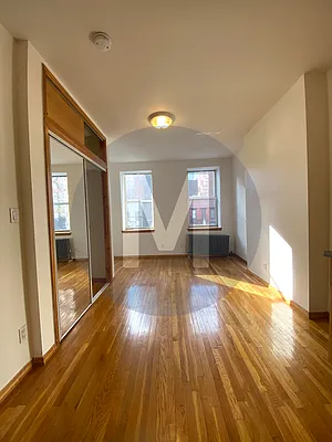 Rented by Kaden Realty | media 4