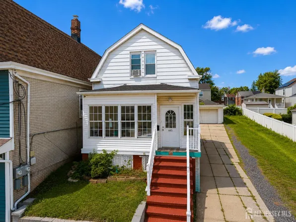 685 Raritan Ave, Perth Amboy, NJ 08861