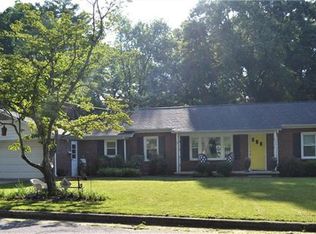 1326 7th St NW, Hickory, NC 28601