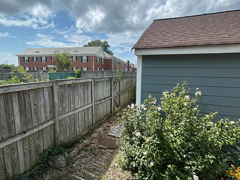 7001 Belvedere Dr — Photo 38