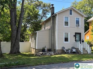 122 Washington St, Wind Gap, PA 18091