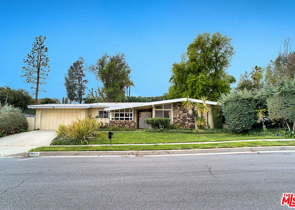 1st image of 18614 Palomino Dr