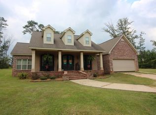 811 Seminary Sumrall Rd, Sumrall, MS 39482