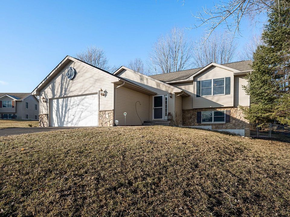 1st image of 1523 Hillside Ct