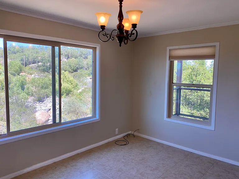 2761 Joan Ln — Photo 31