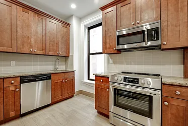 Rented by Akelius Real Estate Management