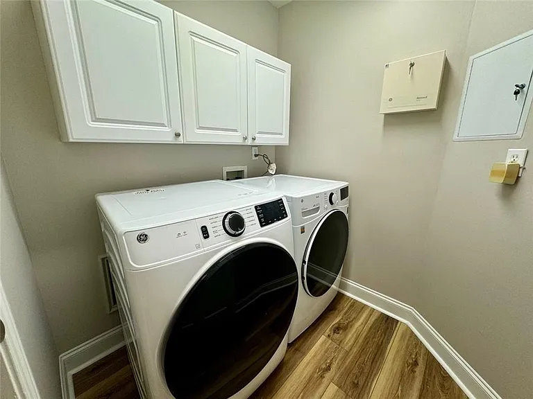 2662 Pierce Brennen Ct — Photo 11