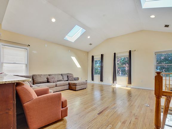 2nd image of 131 Webster Ave