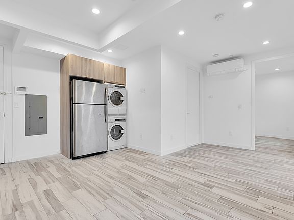 3rd image of 517 W 134th St Unit 7-B