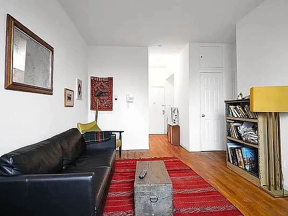 4th image of 77 Delancey St APT 5c
