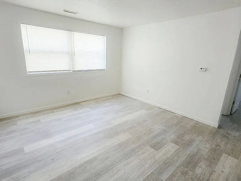 Discover Modern Comfort at Welbeck Apartments ~ Rent Special — Photo 10
