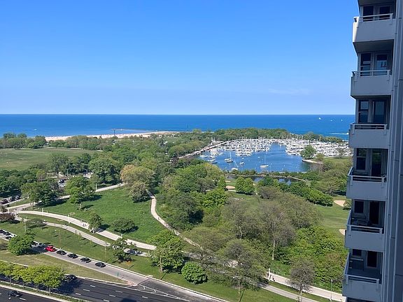 4th image of 4250 N Marine Dr APT 2407