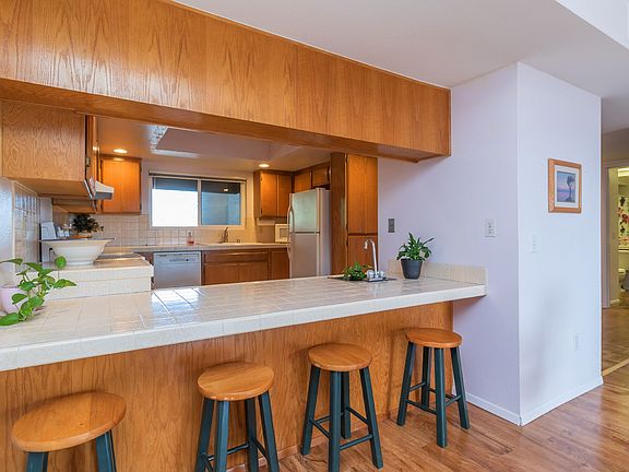 4th image of 6960 Hyde Park Dr Unit 15