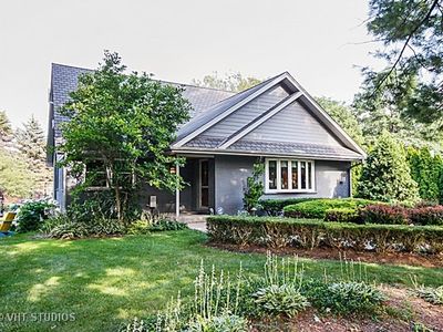 6231 S Bentley Ave, Willowbrook, IL, 60527