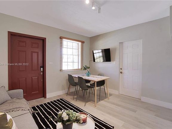 4th image of 4877 NE 15th Ave #0