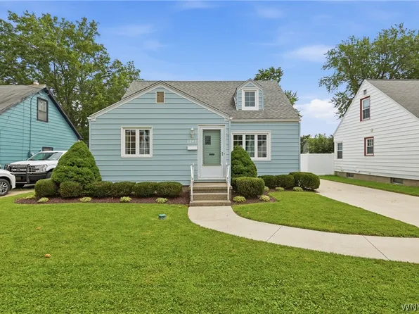 1247 89th St, Niagara Falls, NY 14304