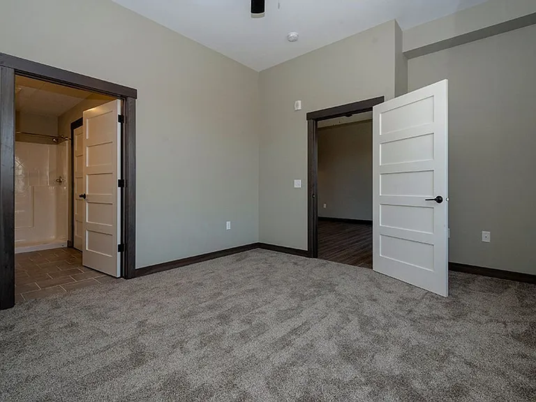 Depot Building C Luxury Rentals — Photo 25