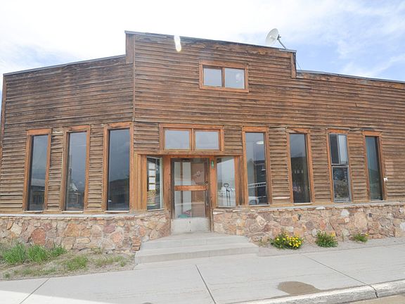 3rd image of 19 N Main St #4