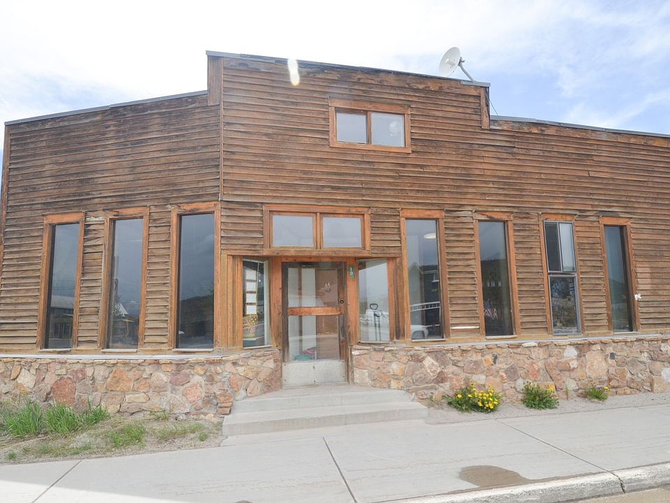 Building Photo 4