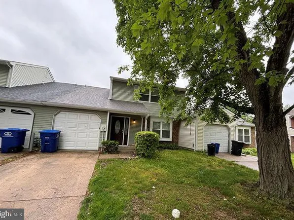 115 Banwell Ln, Mount Laurel, NJ 08054